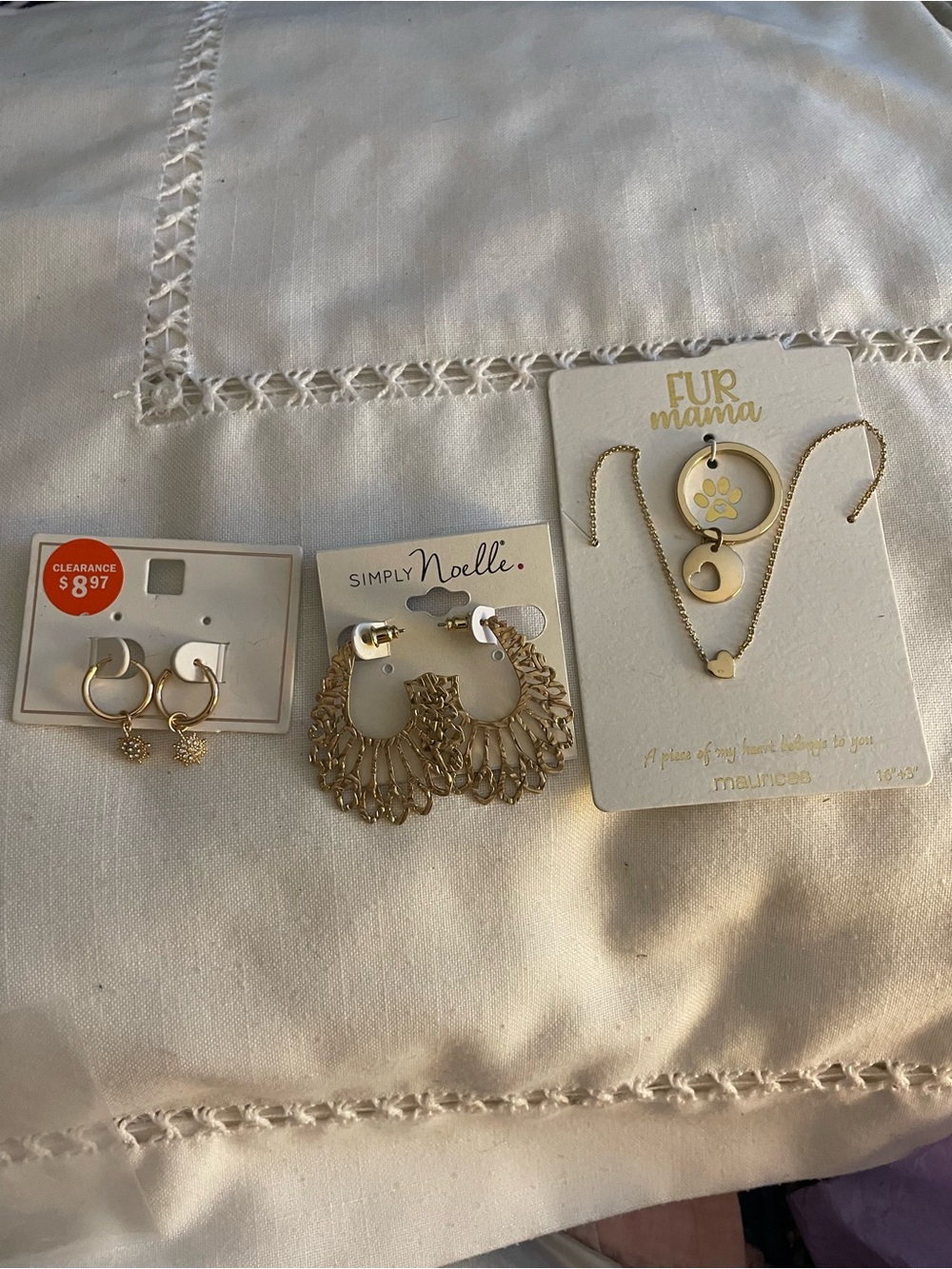 Maurices Gold Heart Necklace With Key Ring & Simply Noelle Hoops, Small Pair NEW